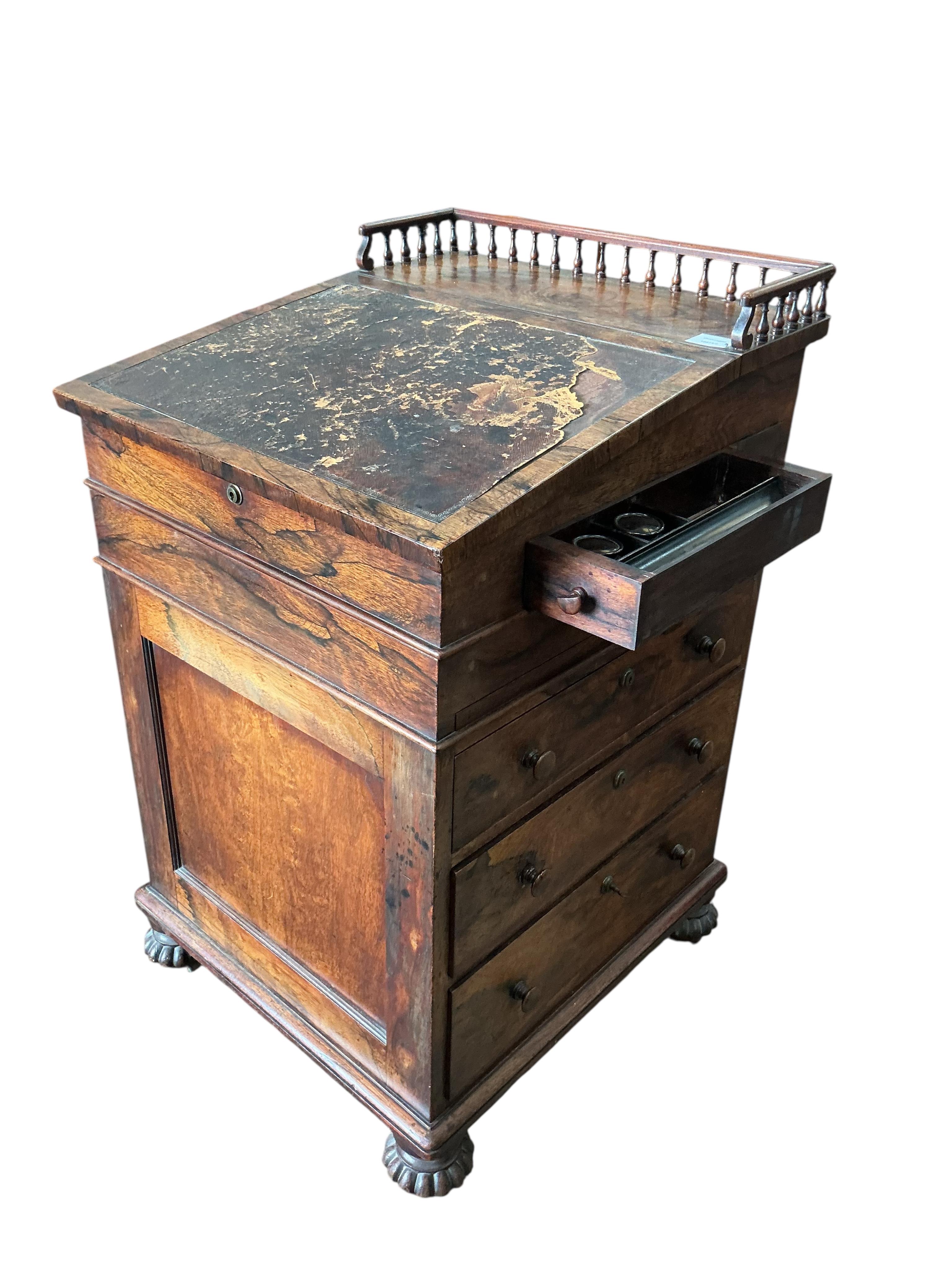 A William IV rosewood davenport, width 52cm, depth 56cm, height 88cm